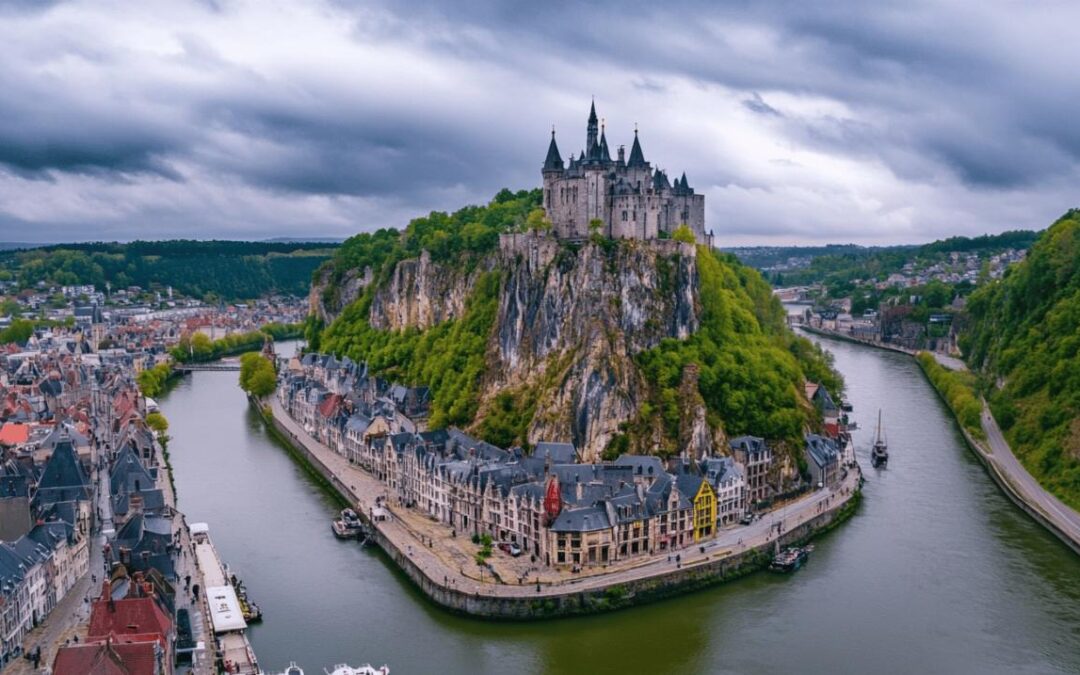Sport et patrimoine a la Citadelle de Dinant : le guide des activites outdoor